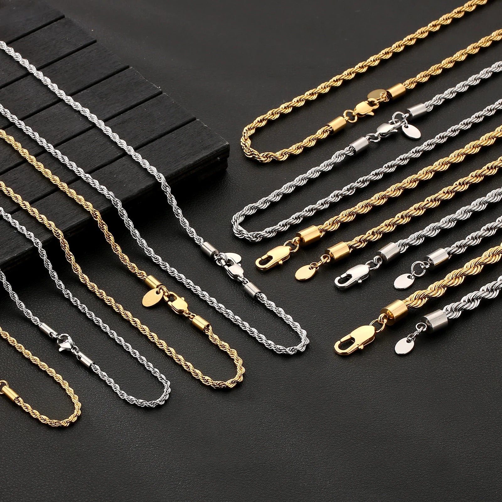 Twisted Rope Chain Necklace – 2.5–6mm, 18K Gold Plated