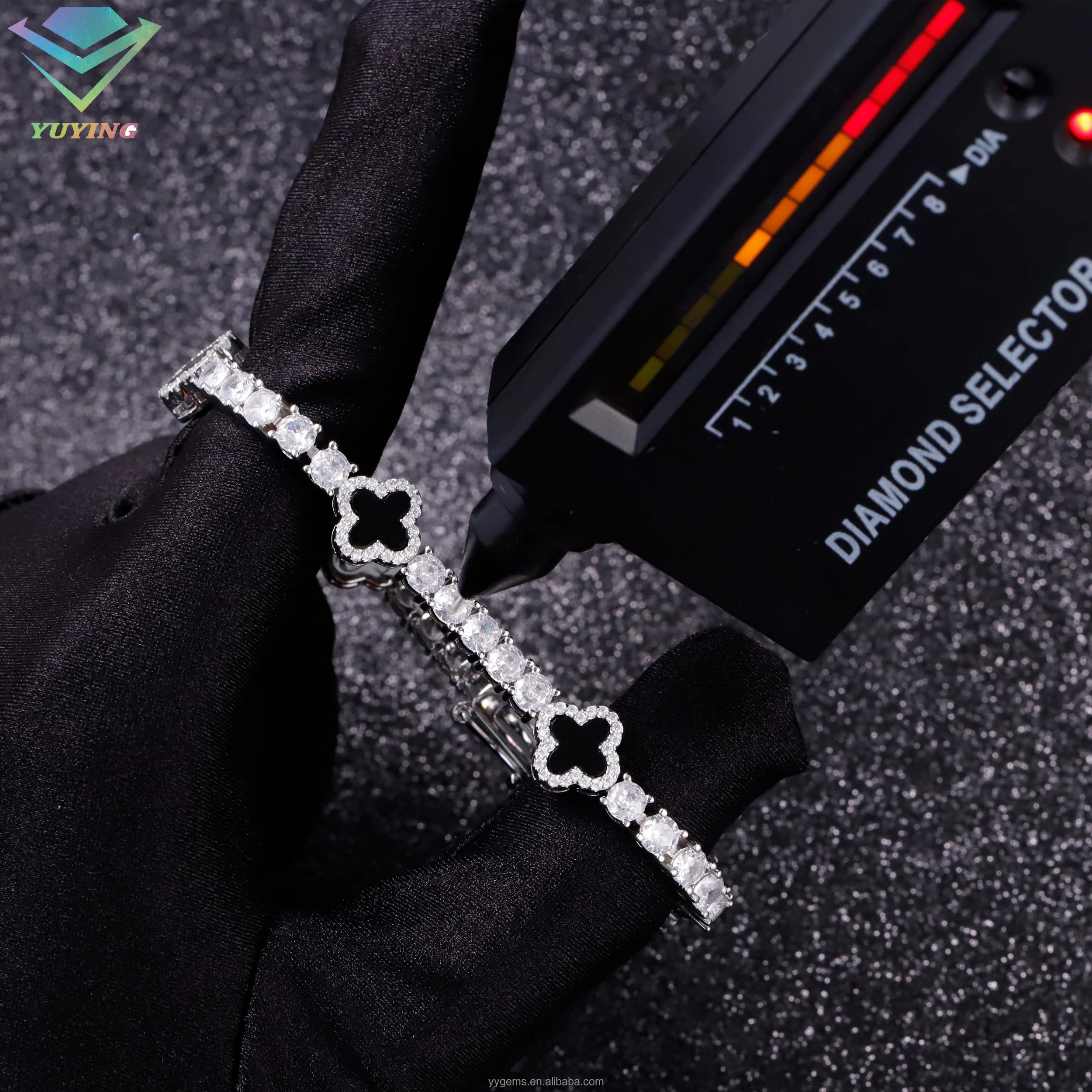 6mm Four-Leaf Clover Cuban Bracelet – Gold Plated, 925 Silver